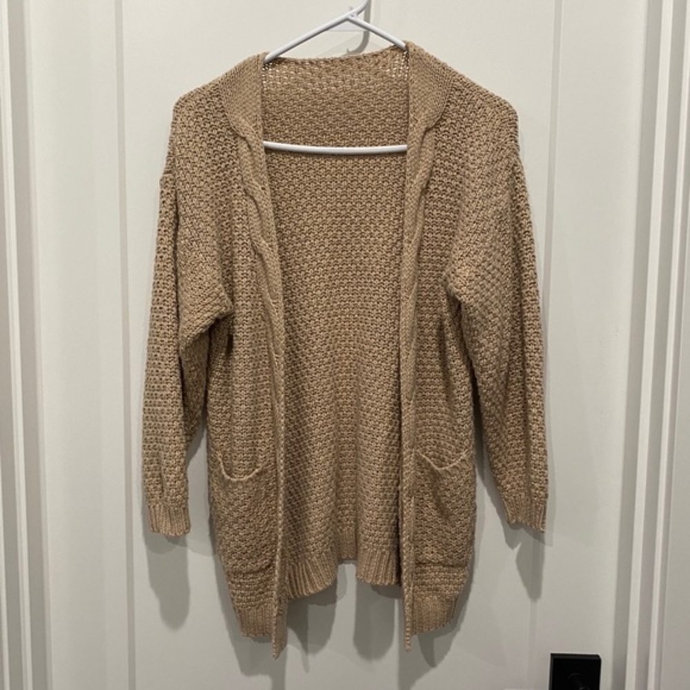 Cable Knit Cardigan - Picture 4 of 10